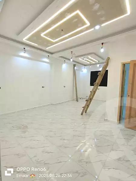 https://aqarmap.com.eg/ar/listing/6276385-for-sale-qalyubia-shubra-el-khaima-om-bayoumi