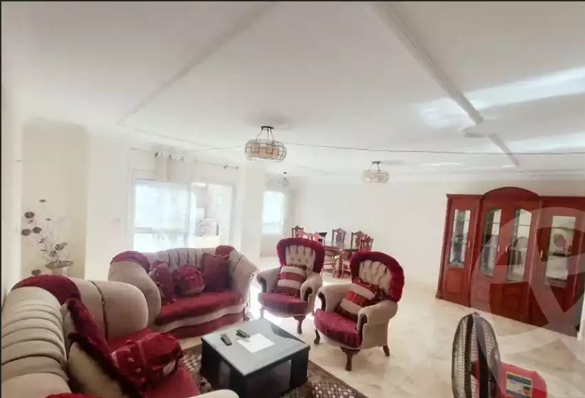 https://aqarmap.com.eg/ar/listing/6276812-for-rent-cairo-el-maadi-zahraa-el-maadi-shamal-sinaa-street