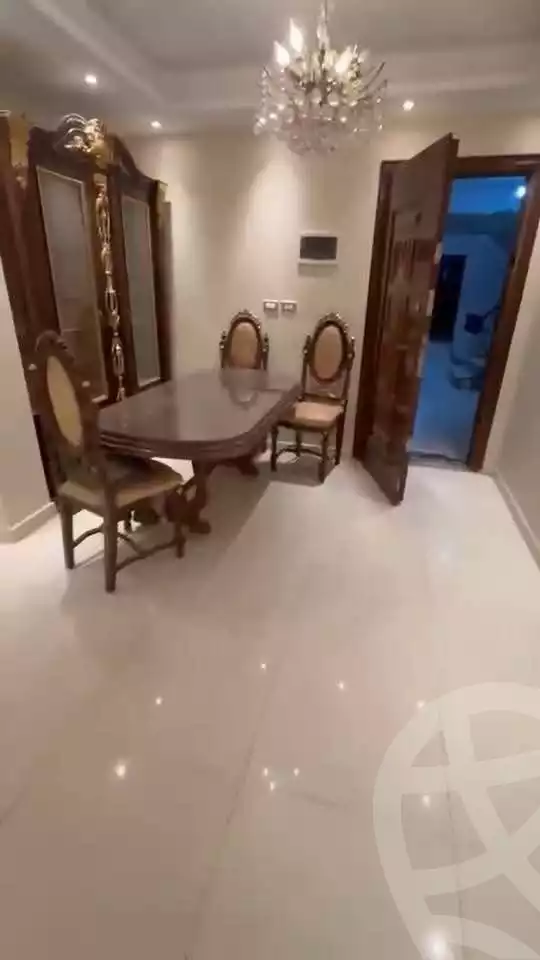 https://aqarmap.com.eg/ar/listing/6277379-for-sale-cairo-el-maadi-zahraa-el-maadi-zahraa-el-maadi-st