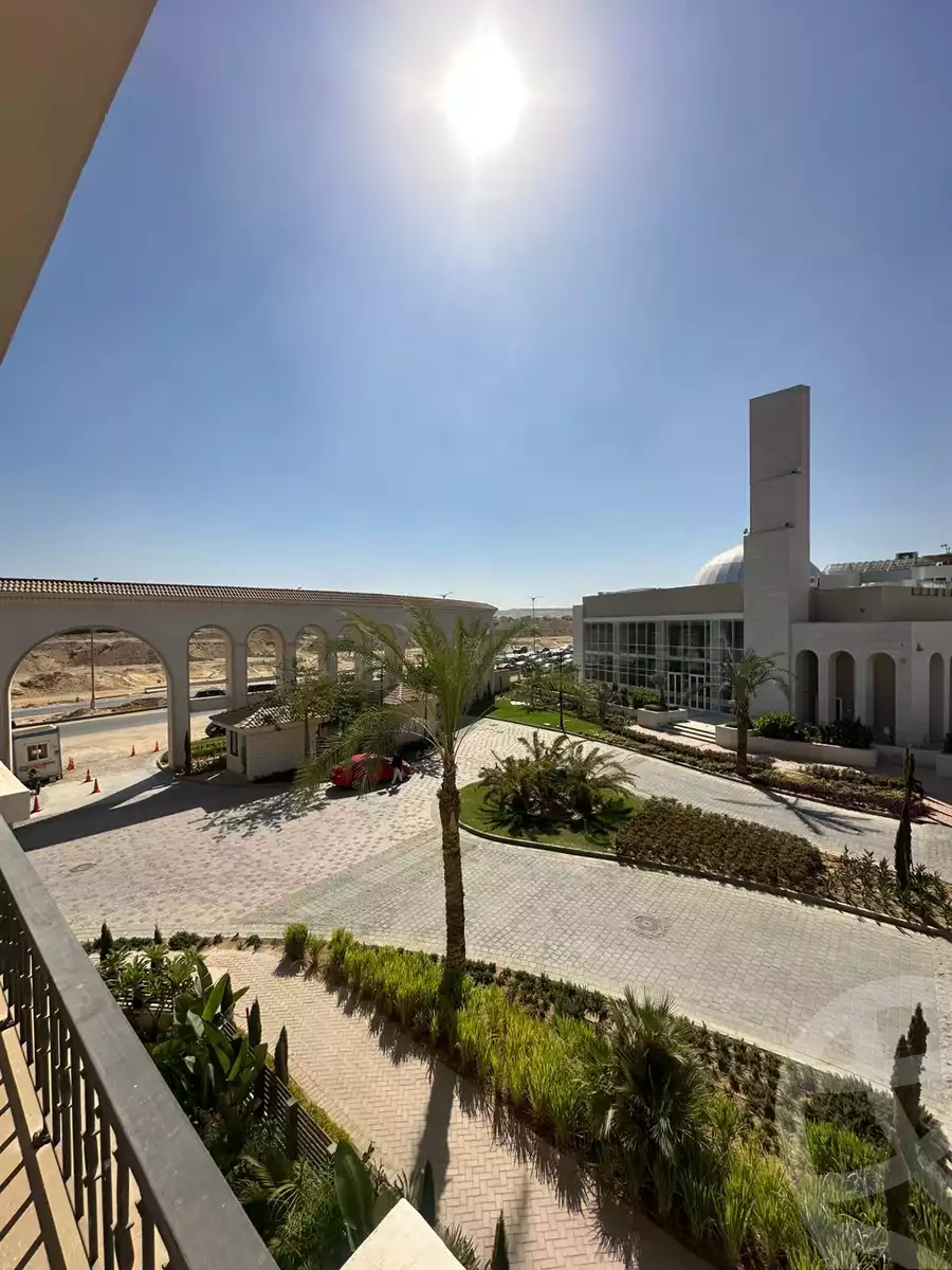 https://aqarmap.com.eg/en/listing/6277325-for-sale-cairo-el-sheikh-zayed-city-compounds-kmbwnd-fyldj-wyst-dr-llttwyr