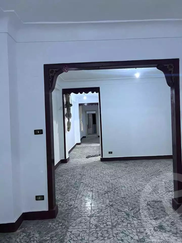 https://aqarmap.com.eg/ar/listing/6280159-for-sale-alexandria-bolekly
