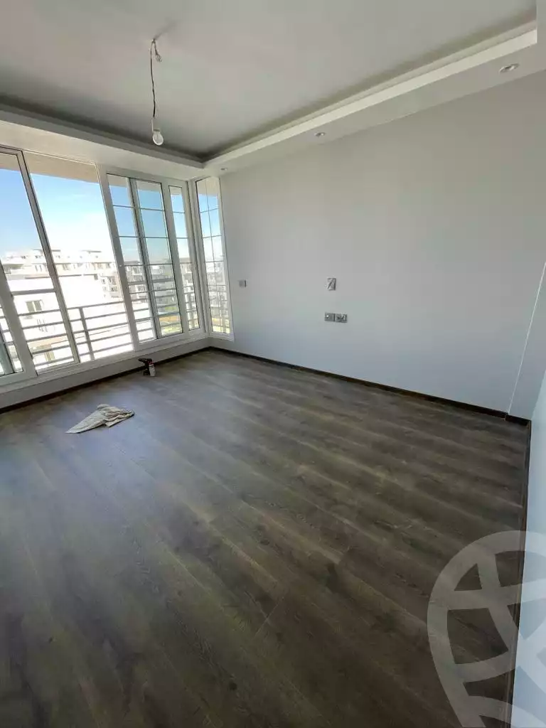https://aqarmap.com.eg/ar/listing/6281138-for-sale-cairo-new-cairo-compounds-hyde-park-park-corner-hyde-park