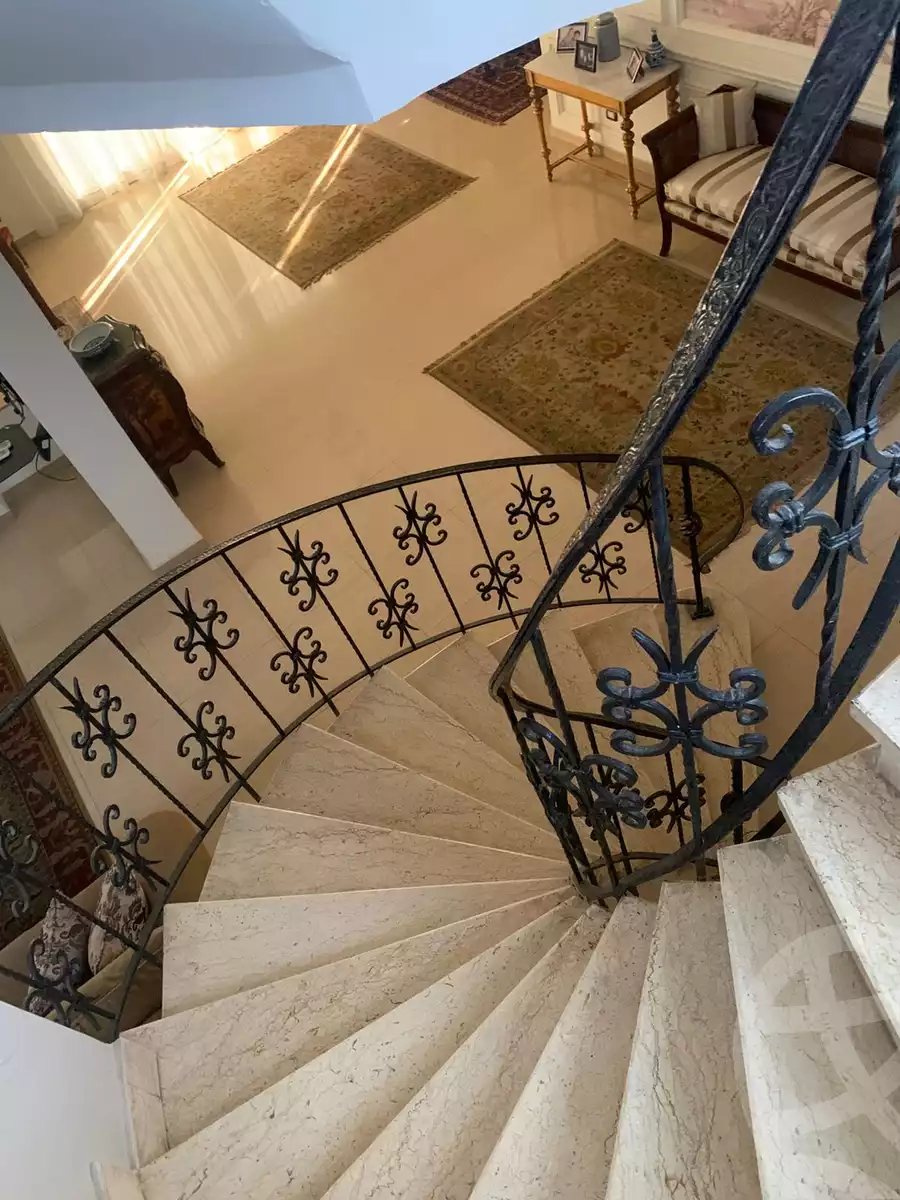 https://aqarmap.com.eg/ar/listing/6283309-for-sale-cairo-el-sheikh-zayed-city-compounds-beverly-hills