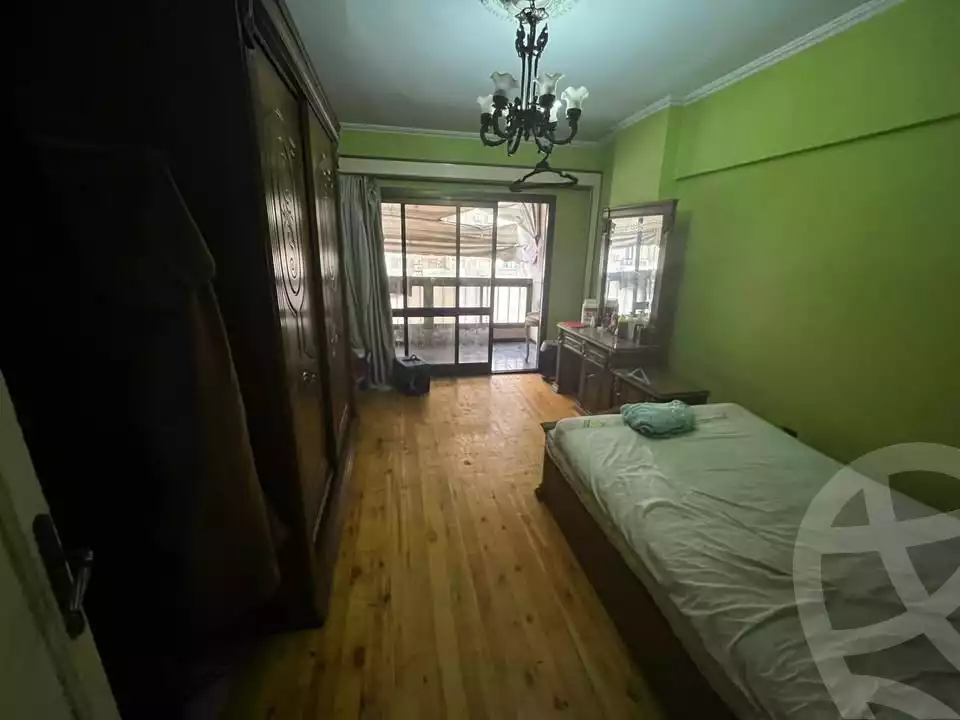 https://aqarmap.com.eg/ar/listing/6283899-for-sale-alexandria-roshdy-shr-bw-qyr-tryq-lhry