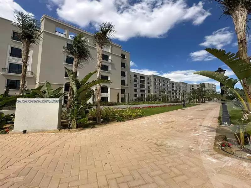 https://aqarmap.com.eg/en/listing/6285032-for-rent-cairo-el-sheikh-zayed-city-compounds-kmbwnd-fyldj-wyst-dr-llttwyr
