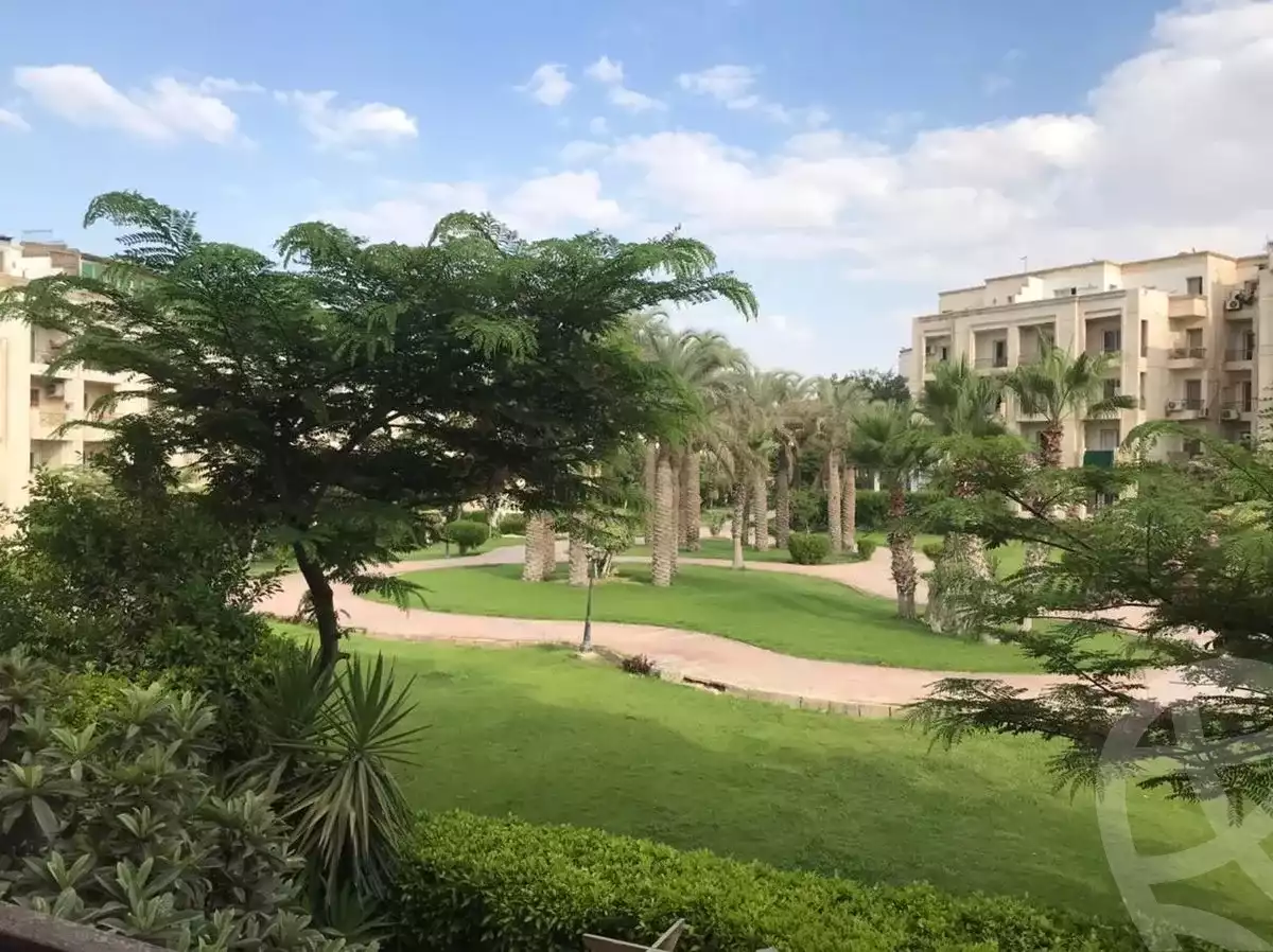https://aqarmap.com.eg/en/listing/6285909-for-sale-cairo-el-sheikh-zayed-city-compounds-hadayek-el-mohandiseen