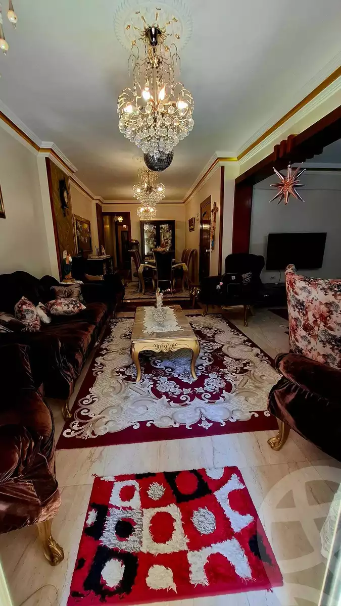 https://aqarmap.com.eg/ar/listing/6287387-for-sale-alexandria-sydy-bshr-sydy-bshr-bhry-shr-mhmwd-l-yswy