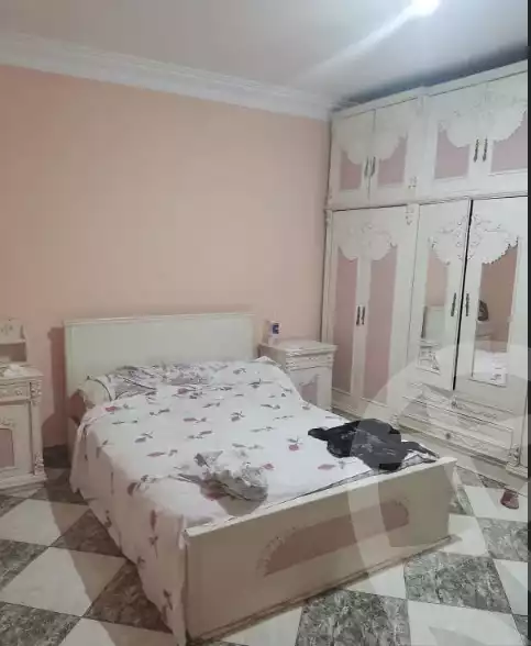https://aqarmap.com.eg/en/listing/6287450-for-sale-cairo-faisal-kafr-tohormos-queen-nazli-st