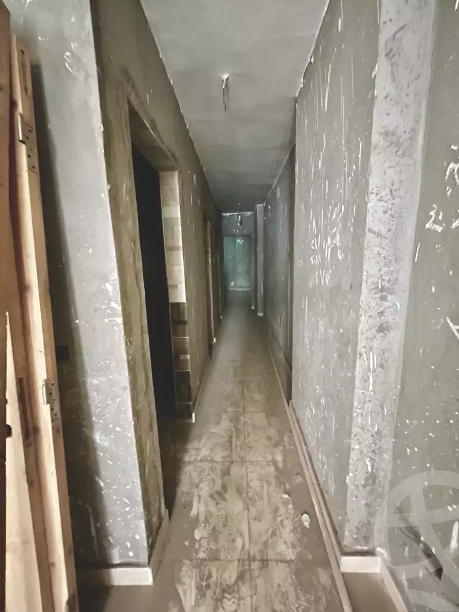 https://aqarmap.com.eg/ar/listing/6286111-for-sale-cairo-helwan-kwrnysh-hlwn