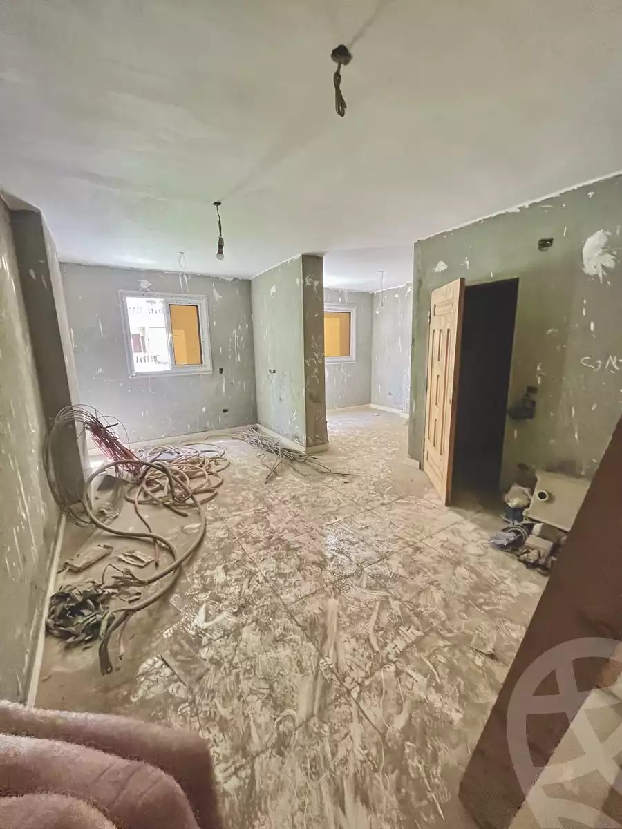 https://aqarmap.com.eg/ar/listing/6286111-for-sale-cairo-helwan-kwrnysh-hlwn