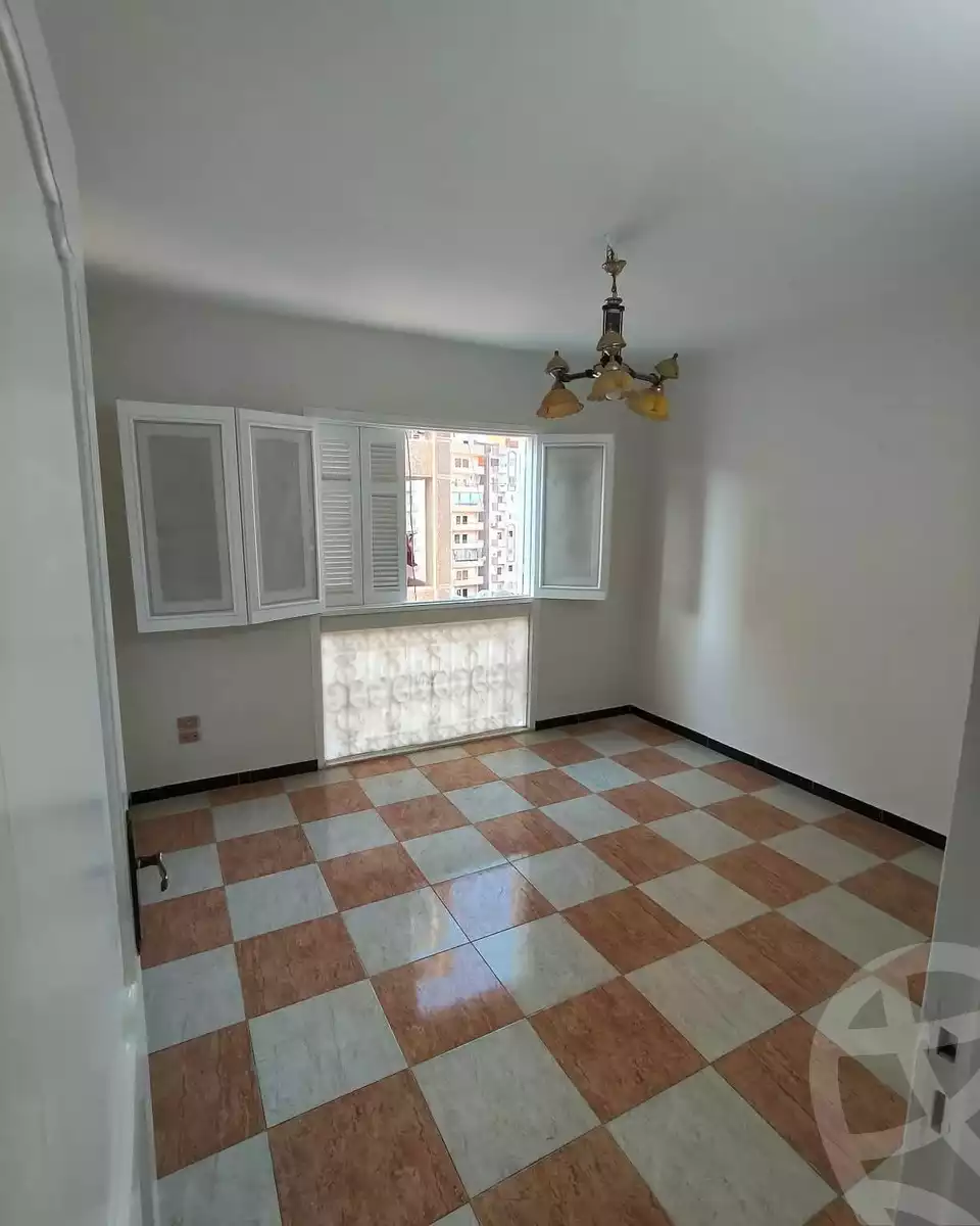 https://aqarmap.com.eg/ar/listing/6288079-for-sale-monufia-shibin-el-kom-el-barr-el-sharqy