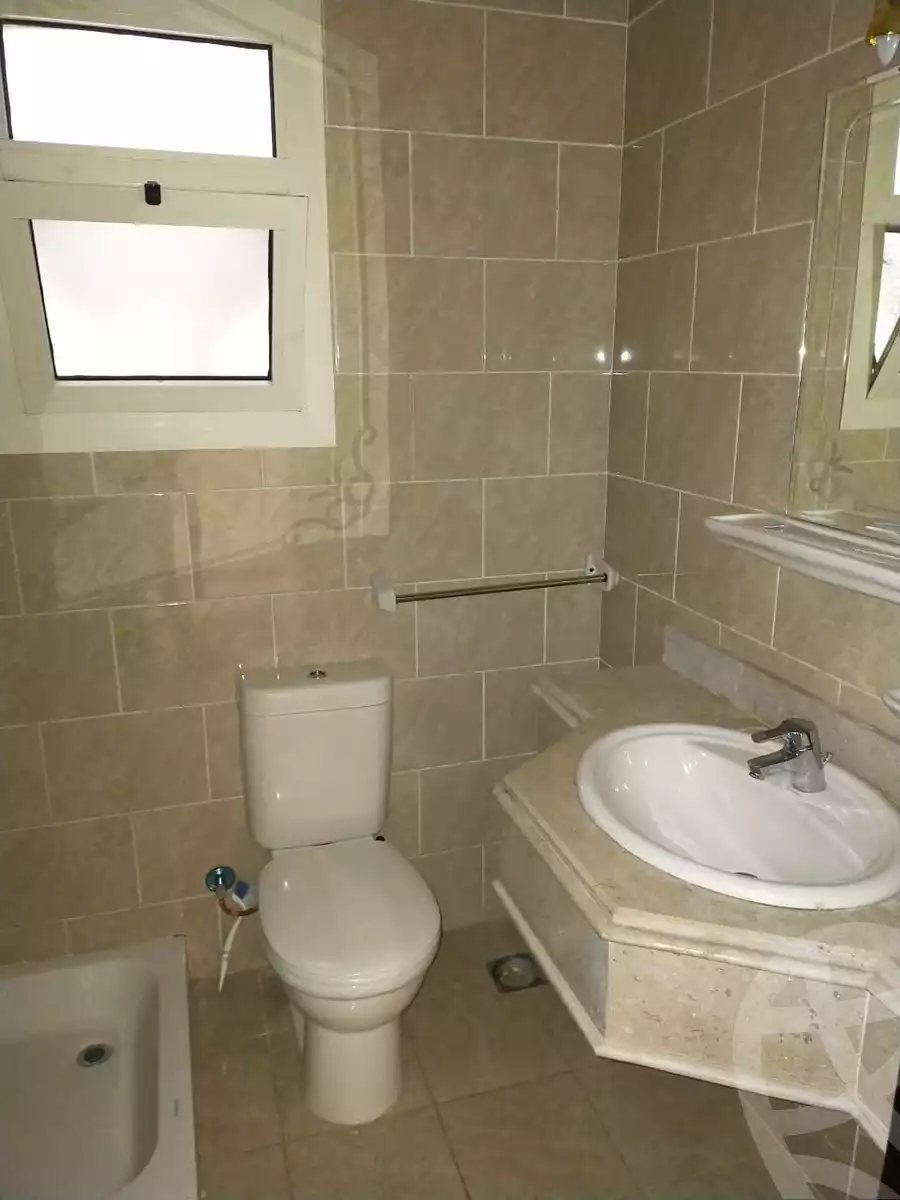https://aqarmap.com.eg/en/listing/6288294-for-rent-cairo-el-sheikh-zayed-city-compounds-dh-drys
