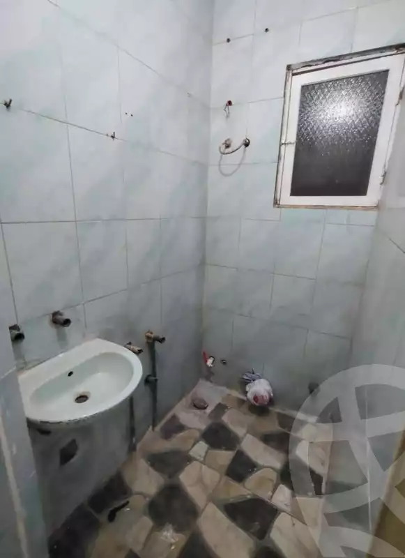 https://aqarmap.com.eg/en/listing/6289092-for-sale-qalyubia-shubra-el-khaima-om-bayoumi