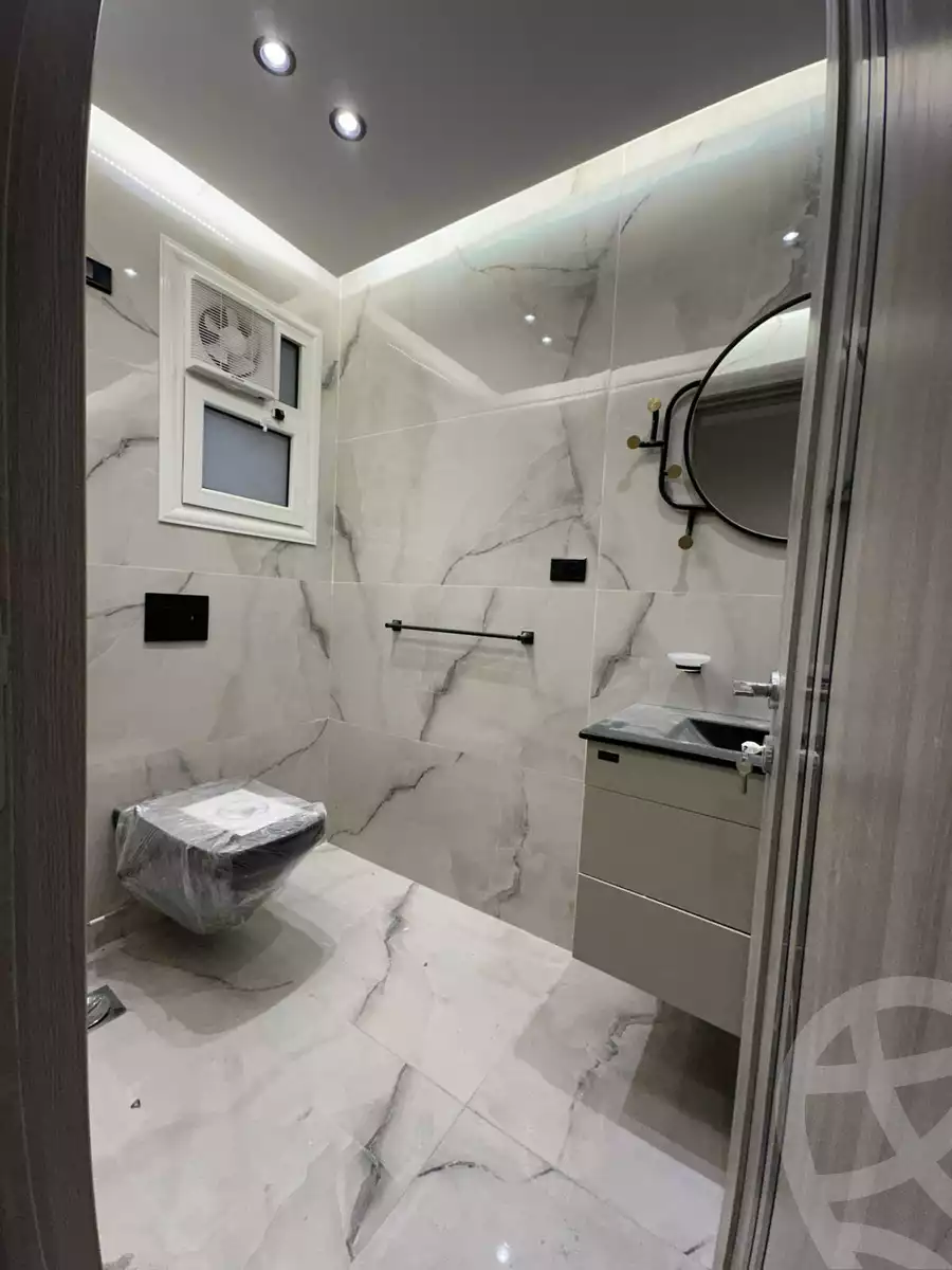 https://aqarmap.com.eg/en/listing/6289420-for-sale-cairo-new-cairo-compounds-mwrd-fq-llttwyr