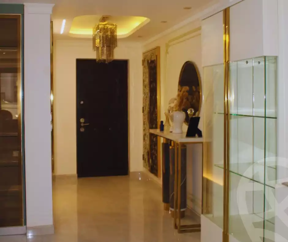 https://aqarmap.com.eg/ar/listing/6289682-for-sale-cairo-new-cairo-compounds-azad