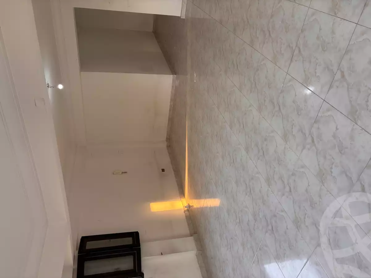 https://aqarmap.com.eg/ar/listing/6290285-for-sale-cairo-helwan-wdy-hwf-rd-no-14