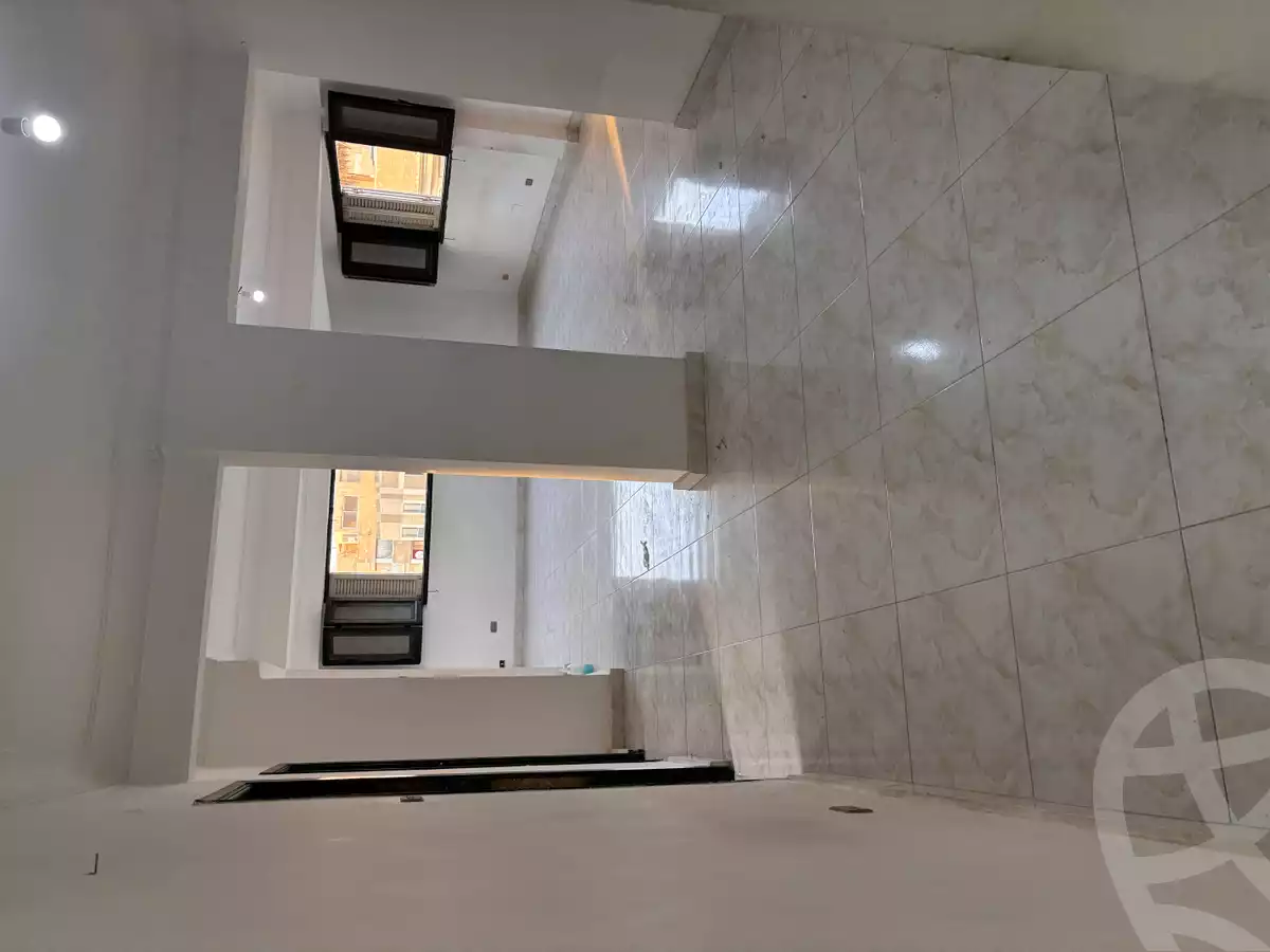 https://aqarmap.com.eg/ar/listing/6290285-for-sale-cairo-helwan-wdy-hwf-rd-no-14