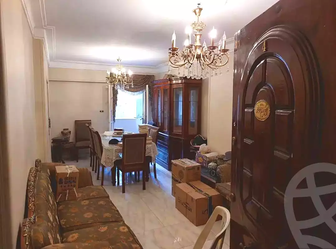 https://aqarmap.com.eg/en/listing/6290824-for-sale-alexandria-camp-cesar