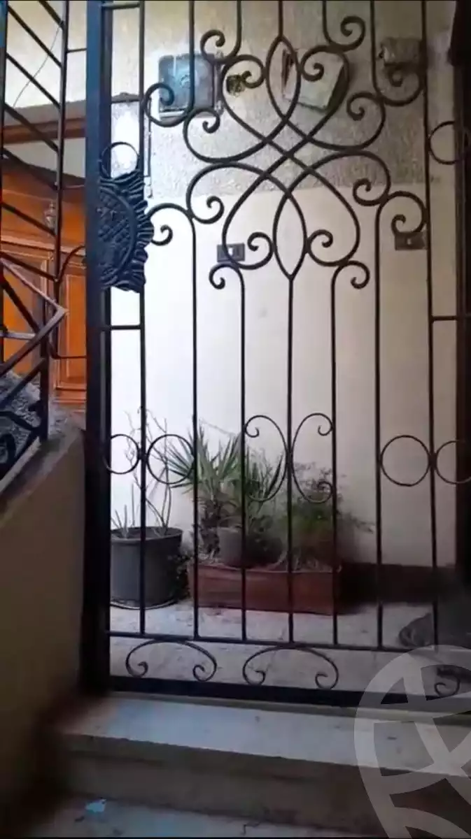 https://aqarmap.com.eg/ar/listing/6293313-for-sale-cairo-elnozha-mohammed-kamel-hussein-st