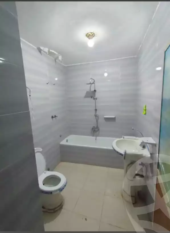 https://aqarmap.com.eg/en/listing/6293334-for-rent-qalyubia-shubra-el-khaima-el-shareaa-el-gadid-st
