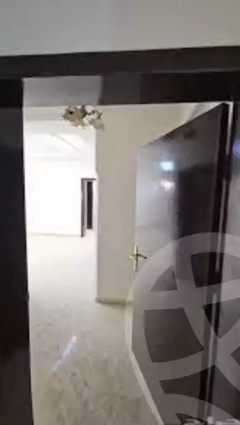https://aqarmap.com.eg/ar/listing/6293863-for-sale-dakahlia-mansoura-el-mansoura-city-el-gomhouria-st