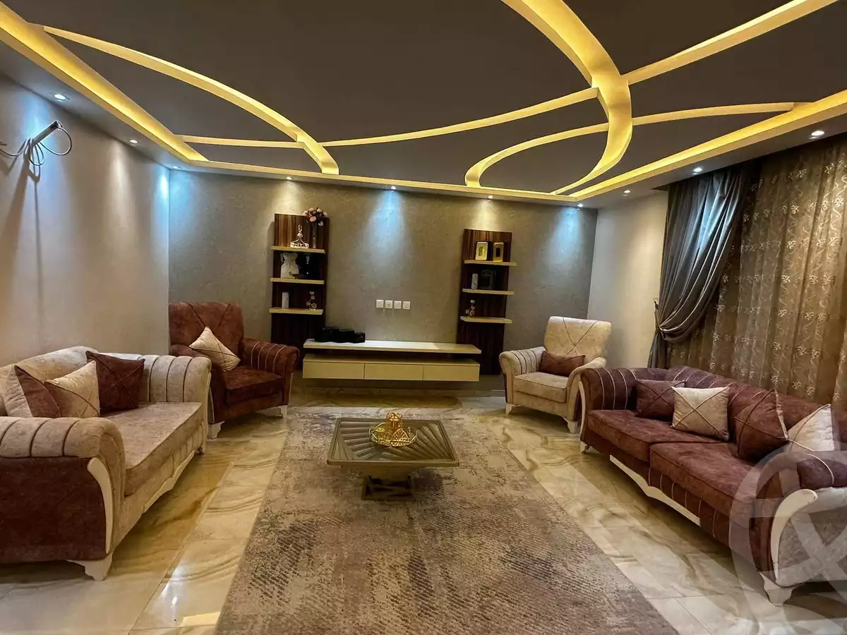 https://aqarmap.com.eg/ar/listing/6294939-for-sale-cairo-mokattam-el-hadabah-el-wosta-el-mantaqa-el-olaa-baron-school-street