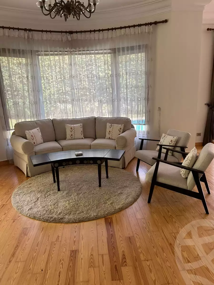 https://aqarmap.com.eg/en/listing/6295148-for-sale-cairo-6th-of-october-compounds-royal-hills