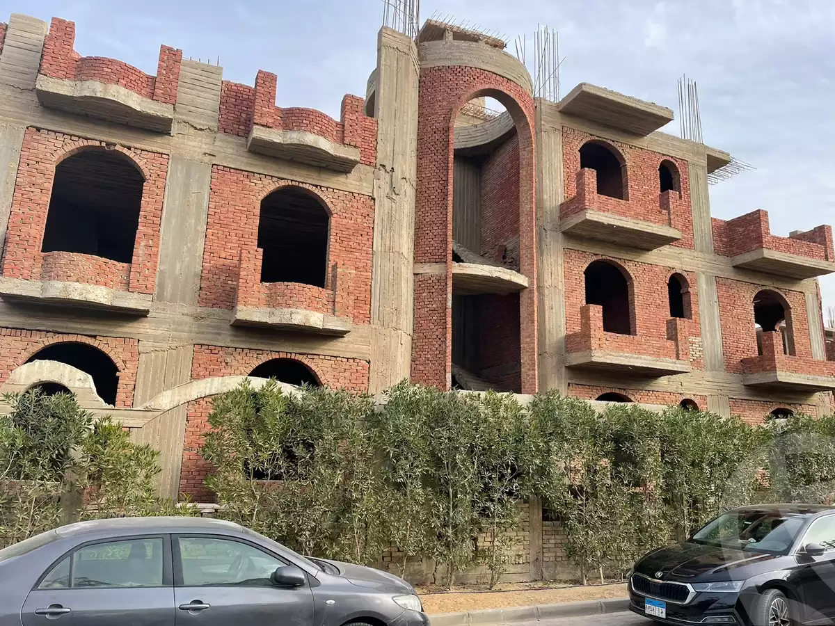 https://aqarmap.com.eg/en/listing/6295273-for-sale-cairo-el-sheikh-zayed-city-el-hay-el-sades-al-shabab-rd