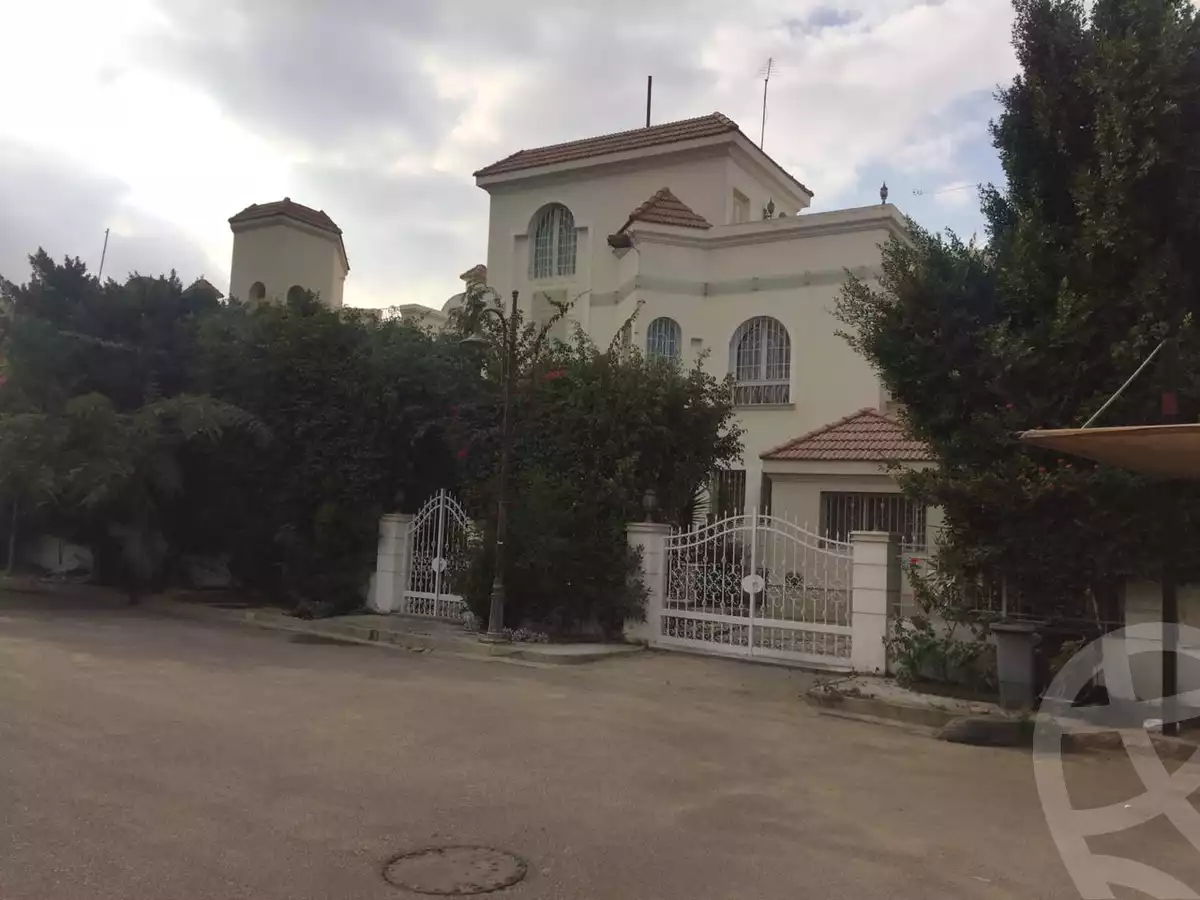 https://aqarmap.com.eg/en/listing/6295358-for-sale-cairo-6th-of-october-compounds-mall-of-egypt-al-futtaim