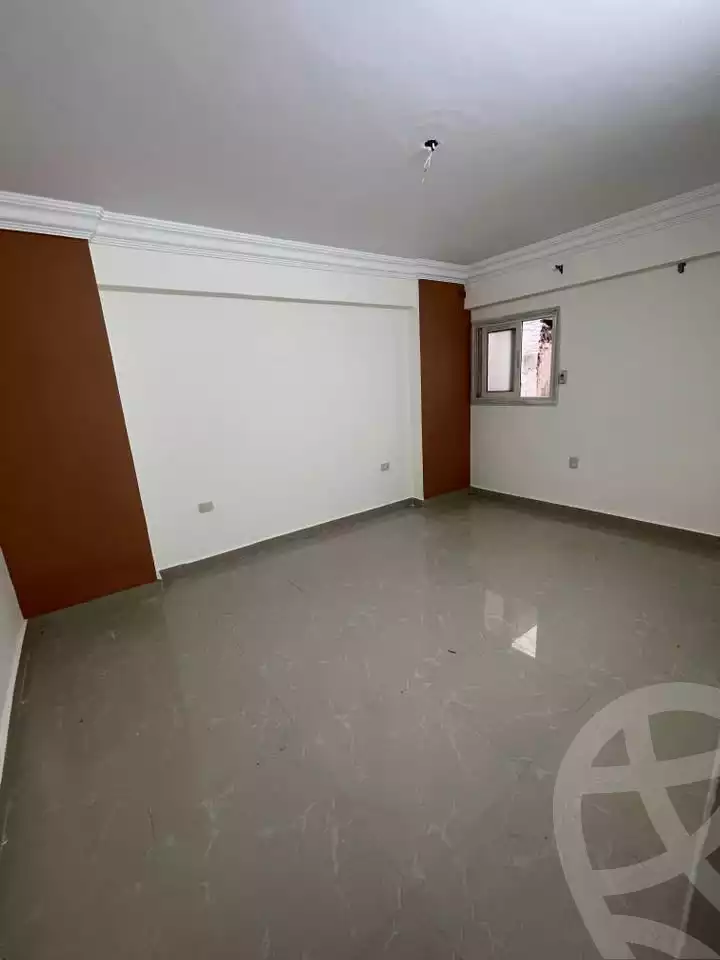 https://aqarmap.com.eg/ar/listing/6295499-for-sale-alexandria-camp-cesar-port-said-street