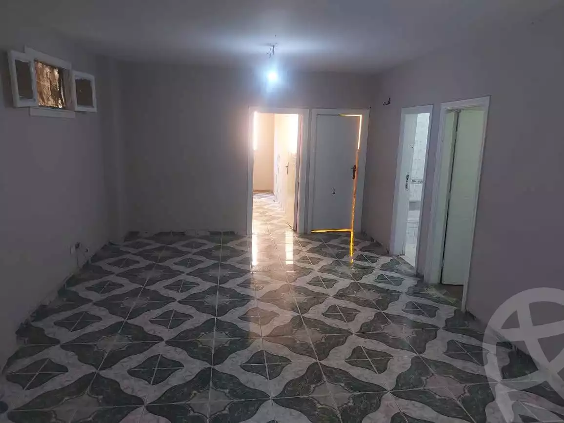 https://aqarmap.com.eg/ar/listing/6296628-for-sale-cairo-helwan-hadayek-helwan-el-shareef