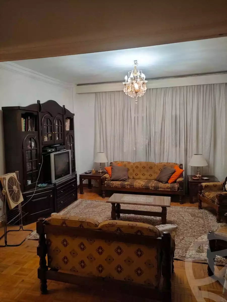https://aqarmap.com.eg/en/listing/6296846-for-sale-cairo-el-haram-shareaa-el-haram