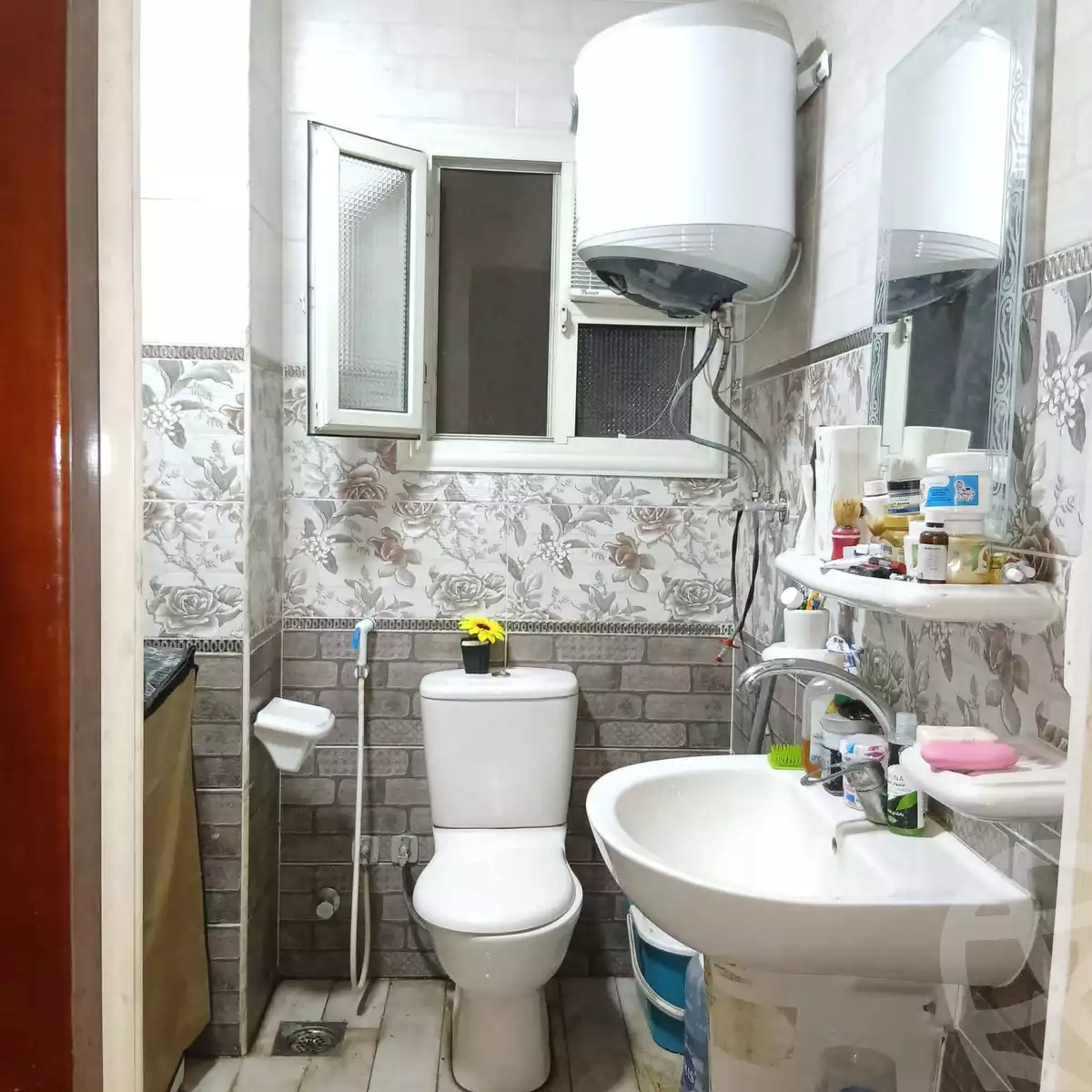 https://aqarmap.com.eg/en/listing/6298631-for-rent-cairo-ain-shams-jsr-lswys