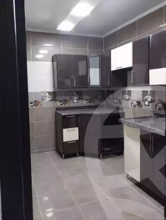 https://aqarmap.com.eg/ar/listing/6299061-for-sale-cairo-al-oubour-tryq-msr-sm-yly-lshrwy-moon-city