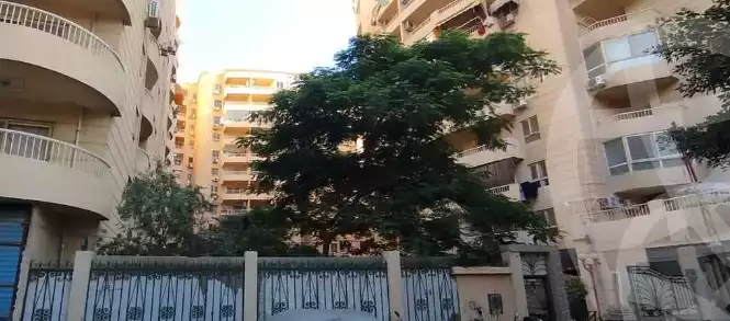 https://aqarmap.com.eg/en/listing/6299406-for-sale-alexandria-el-montazah-compounds-in-el-montazah-green-view