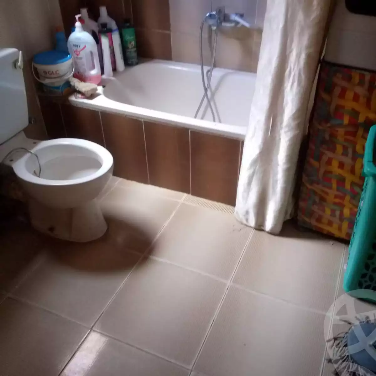 https://aqarmap.com.eg/en/listing/6299421-for-sale-cairo-helwan-helwan-el-sharkeya-borhan-st