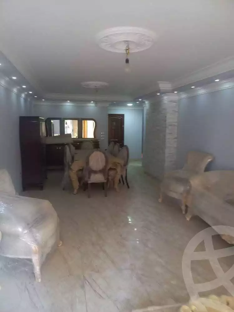 https://aqarmap.com.eg/ar/listing/6299743-for-sale-cairo-helwan-rostom-st