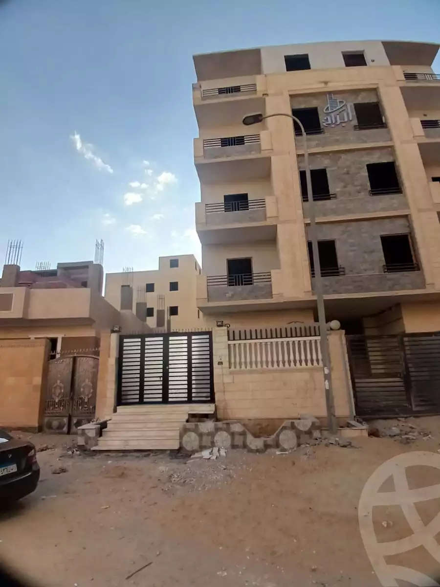 https://aqarmap.com.eg/ar/listing/6300274-for-sale-cairo-6th-of-october-hadaeq-october-lmntq-lsyhy-b