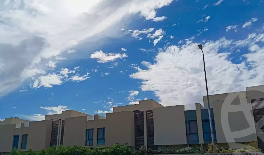 https://aqarmap.com.eg/en/listing/6300607-for-sale-cairo-el-shorouk-compounds-al-burouj-compound-imkan