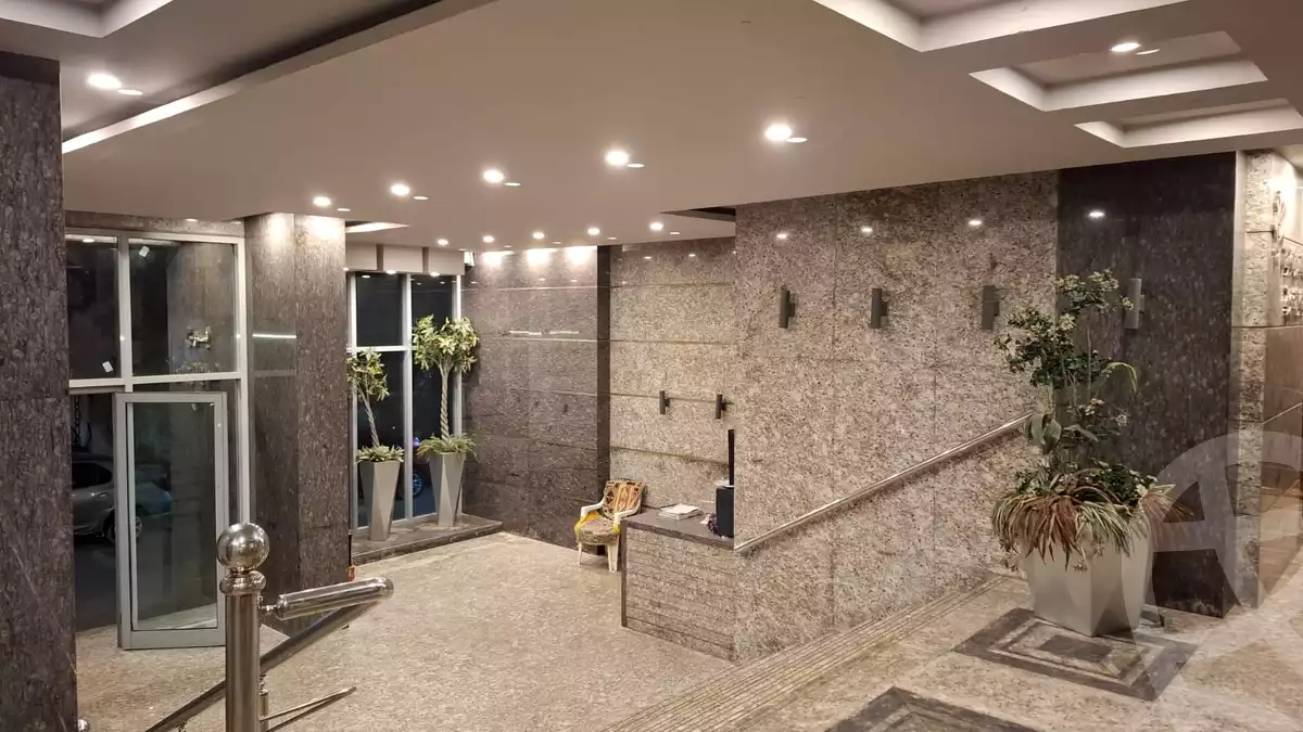 https://aqarmap.com.eg/en/listing/6301110-for-sale-alexandria-lauran-bd-lslm-rf