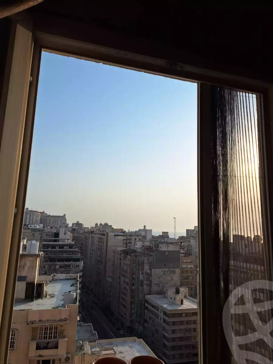 https://aqarmap.com.eg/en/listing/6301110-for-sale-alexandria-lauran-bd-lslm-rf