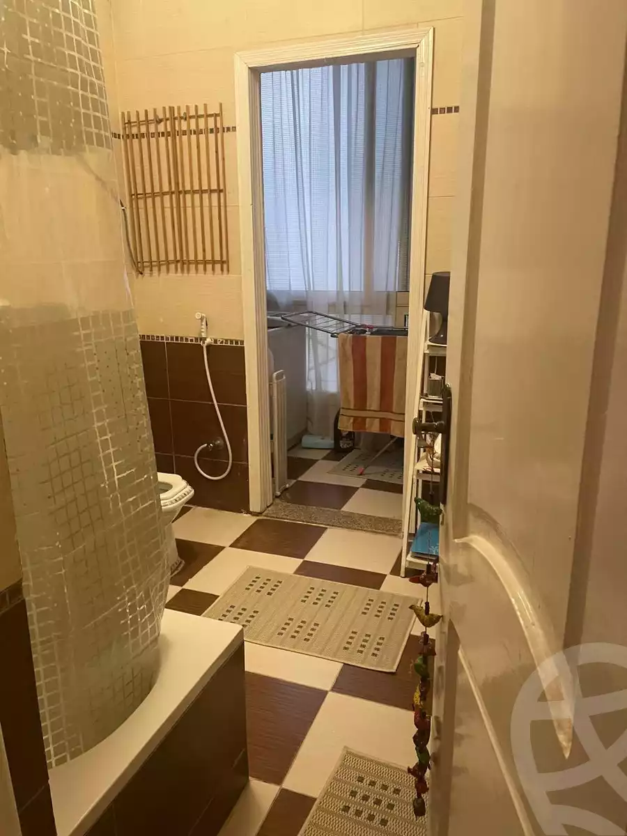 https://aqarmap.com.eg/en/listing/6302104-for-sale-cairo-el-sheikh-zayed-city-compounds-hadayek-el-mohandiseen