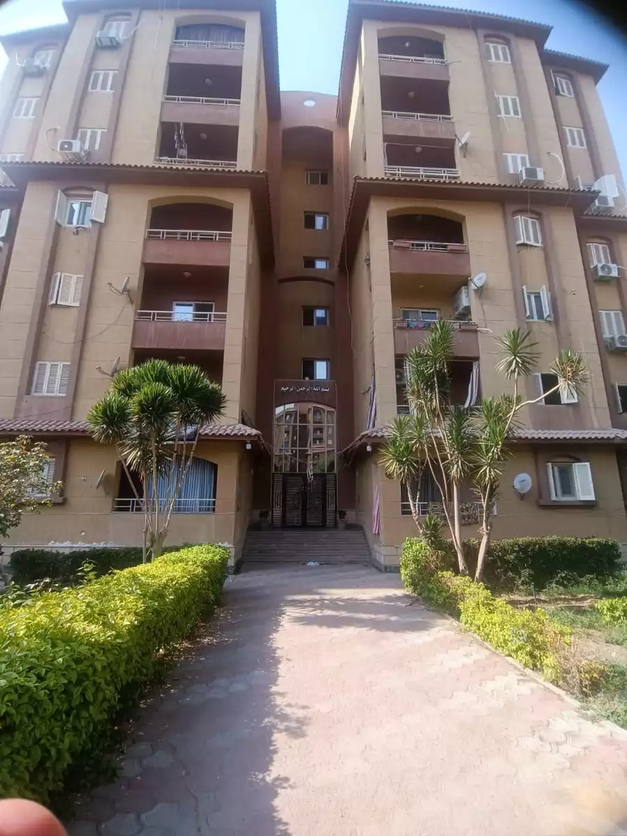 https://aqarmap.com.eg/en/listing/6302171-for-sale-cairo-el-shorouk-mostakbal-city