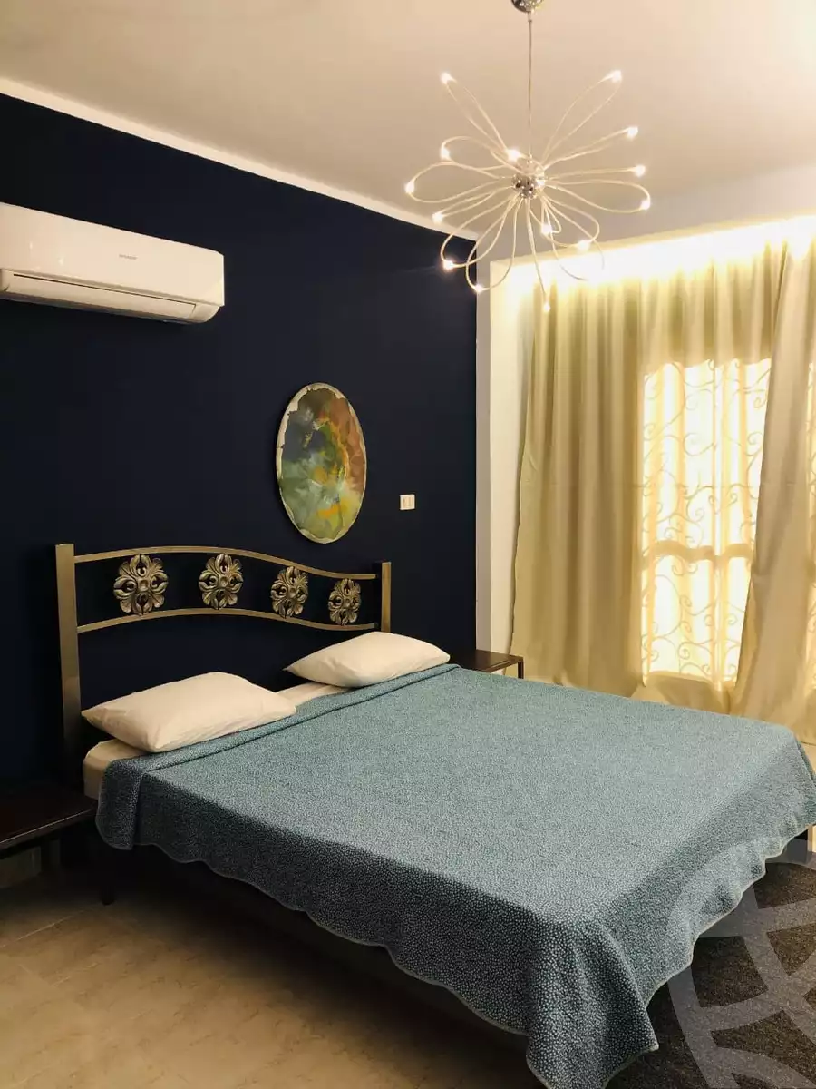 https://aqarmap.com.eg/en/listing/6302549-for-sale-cairo-new-cairo-lrhb-city-phase-2-osama-ibn-zaid-st