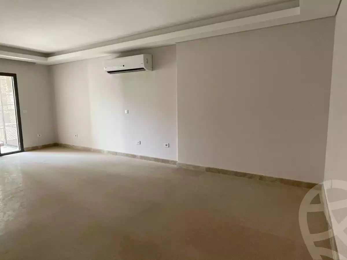 https://aqarmap.com.eg/en/listing/6303187-for-sale-cairo-el-sheikh-zayed-city-compounds-zyd-wr-llttwyr-z-tower