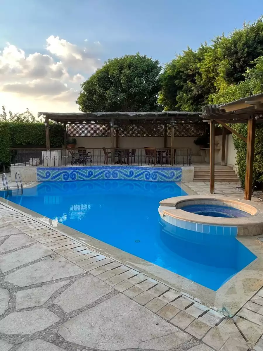 https://aqarmap.com.eg/ar/listing/6303380-for-sale-cairo-6th-of-october-compounds-mena-garden-city