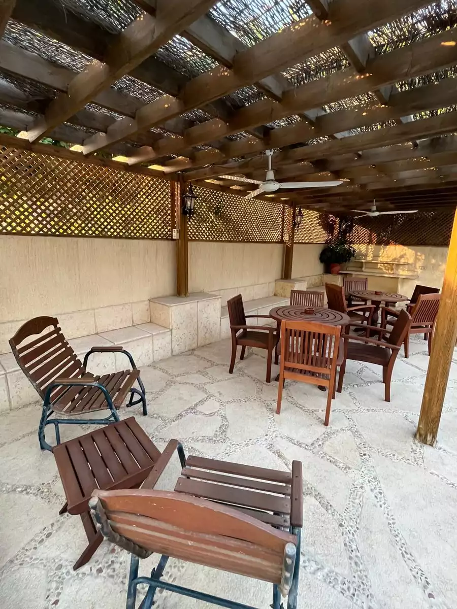 https://aqarmap.com.eg/ar/listing/6303380-for-sale-cairo-6th-of-october-compounds-mena-garden-city