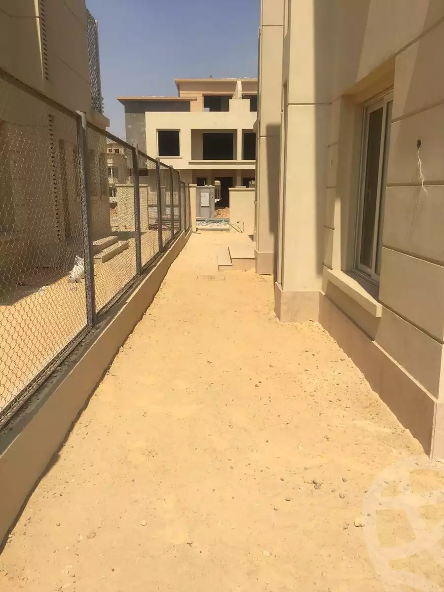 https://aqarmap.com.eg/ar/listing/6303688-for-sale-cairo-6th-of-october-compounds-jedar