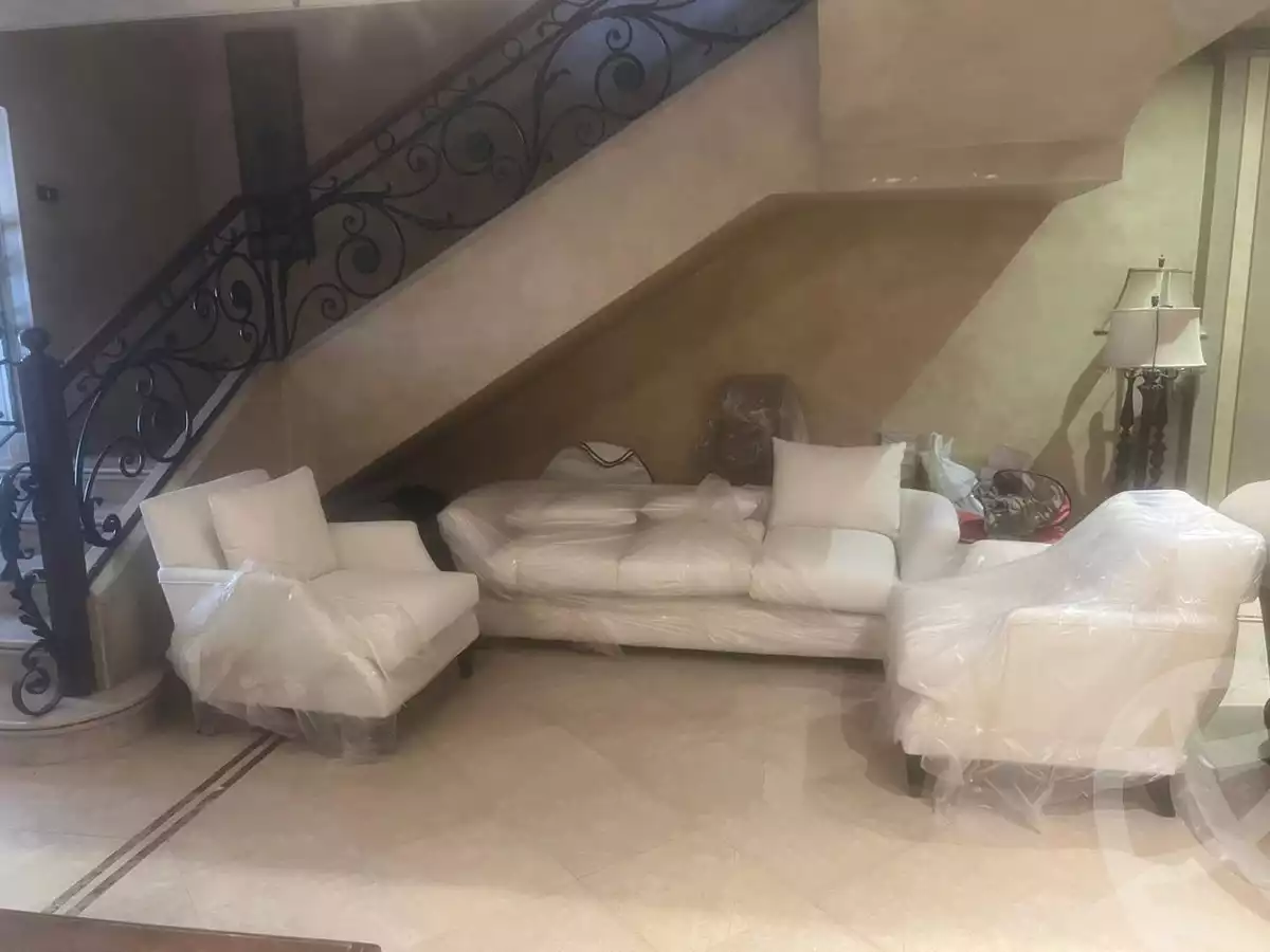 https://aqarmap.com.eg/en/listing/6303797-for-sale-cairo-el-sheikh-zayed-city-compounds-zayed-2000