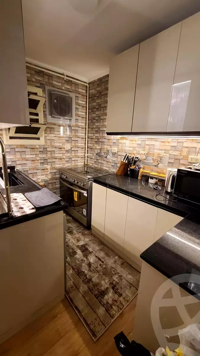 https://aqarmap.com.eg/en/listing/6305133-for-sale-cairo-ain-shams-el-naam-al-matrya-musiem-st